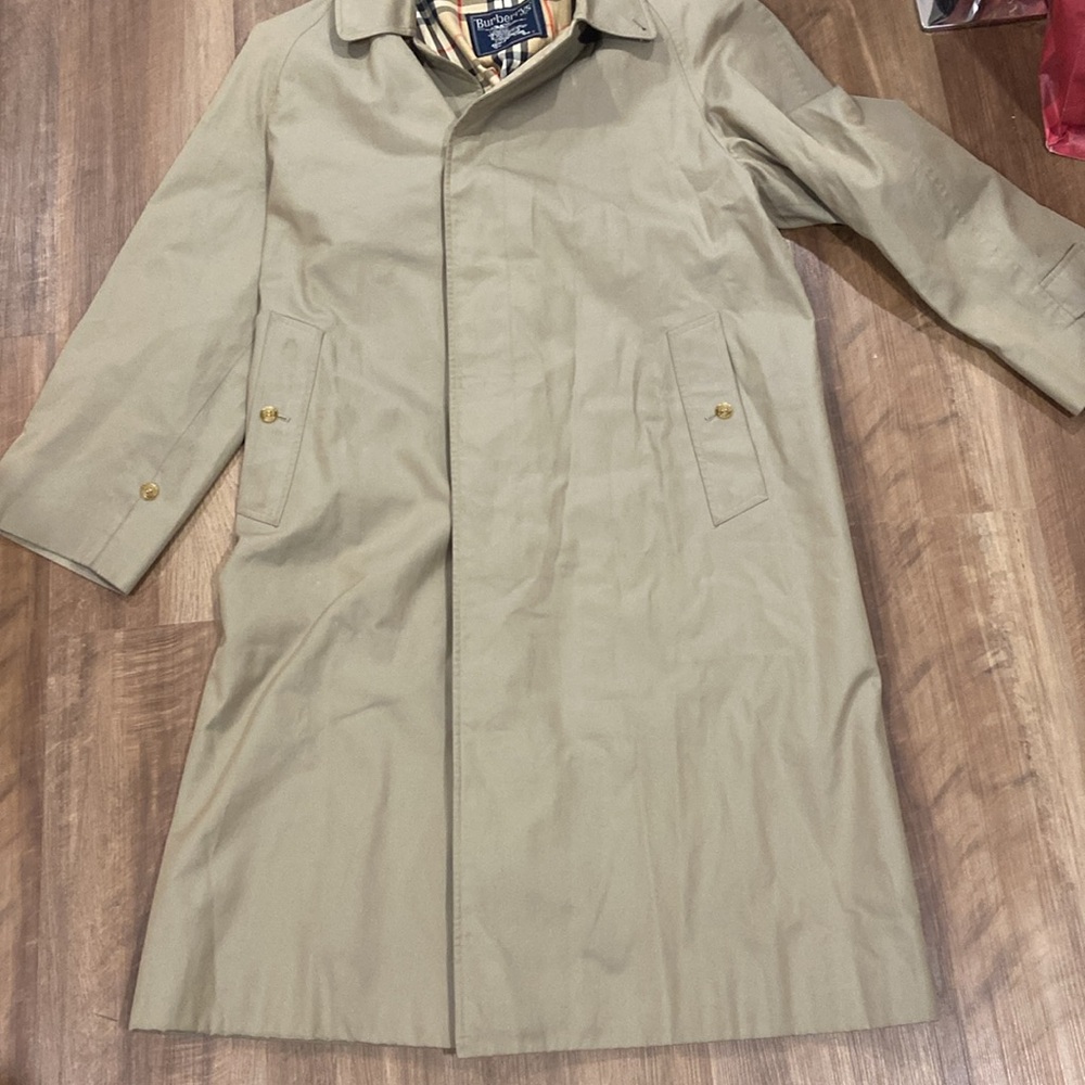 Authentic Mens Burberry’s  car coat - Picture 2 of 6